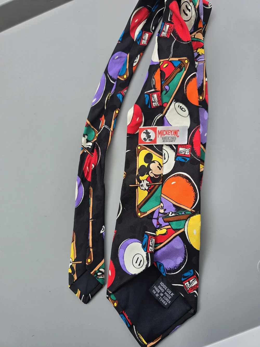 Vintage Mickey Inc Disney Mickey Mouse Billiards Pool Silk Tie Novelty 90s
